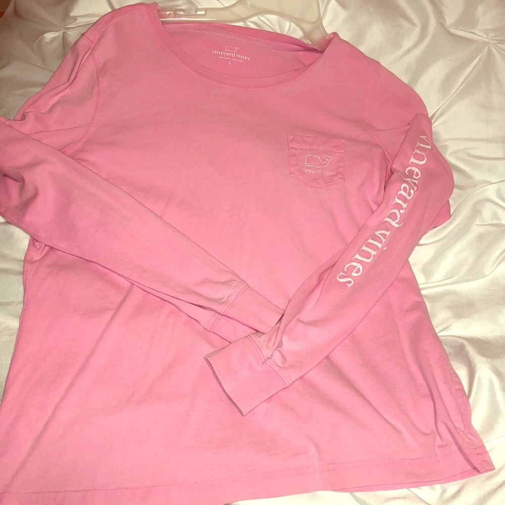 Light pink Vineyard Vines long sleeve